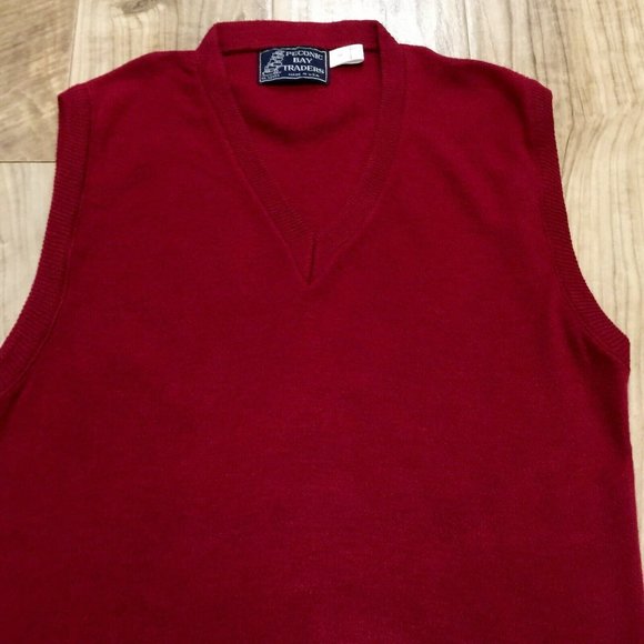 Vintage Peconic Bay Traders Red Sweater Vest M Mens Acrylic  V Neck Usa Made - Picture 6 of 10